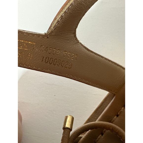 Stuart Weitzman Goldie Lace Up Pearly Leather Ankle-Tie Flat Sandals Tan Size 8 - Picture 11 of 13